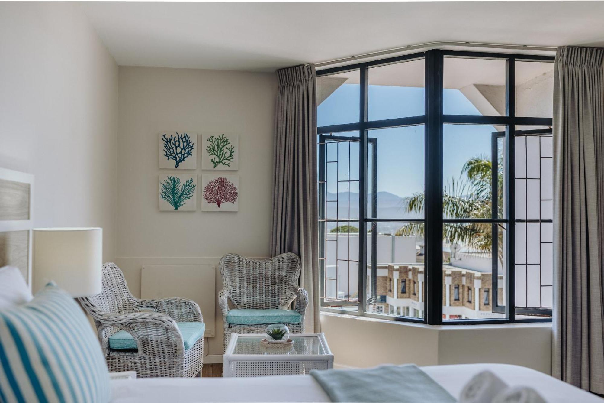 Bayview Hotel Plettenberg Bay Exterior foto